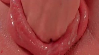 Webcam close up huge pussy fisting and dildo ride