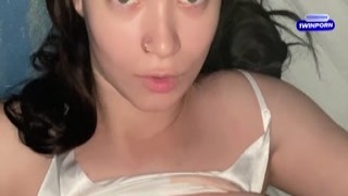 airaccoon - POV Woke up my stepsister with my dick 2